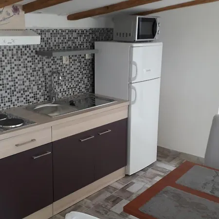 Studio Apartman Apartman Ražanac